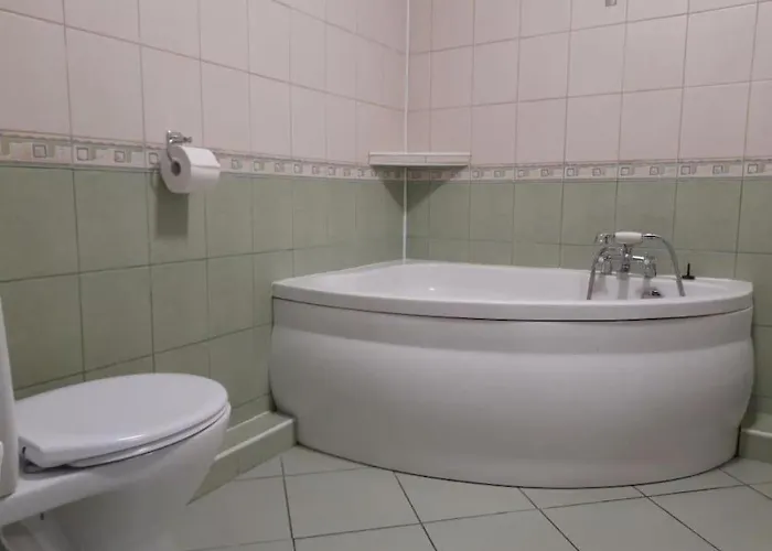 Przytulny W Nadolu, Blisko Debki I Bialogora Prázdninový dům