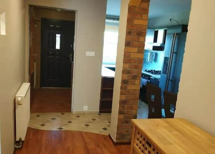 Przytulny W Nadolu, Blisko Debki I Bialogora Prázdninový dům *